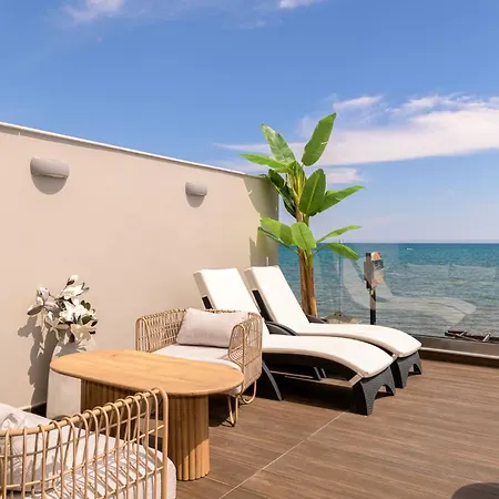 Apartament Pearl Luxury Living *